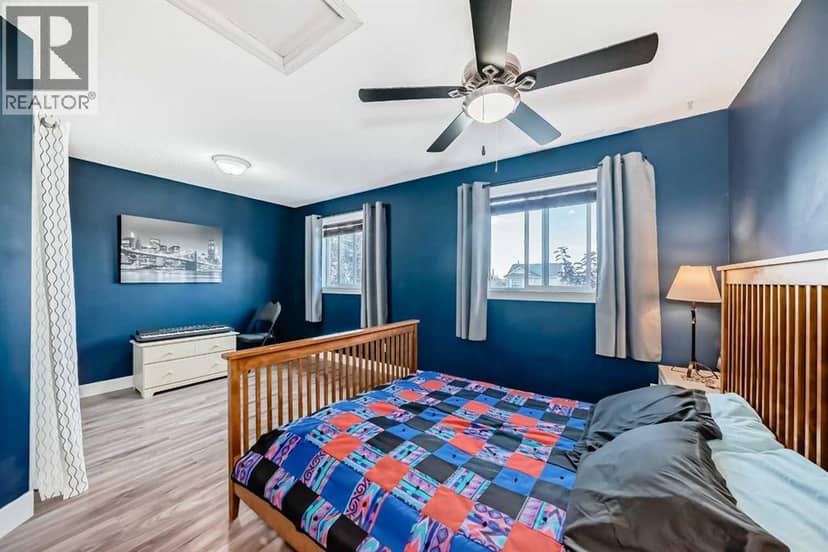 57 Martinvalley Way NE — photo 21 of 40