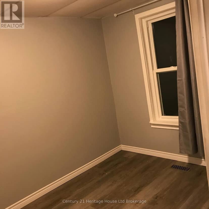 81 Givins Street — photo 18 of 21