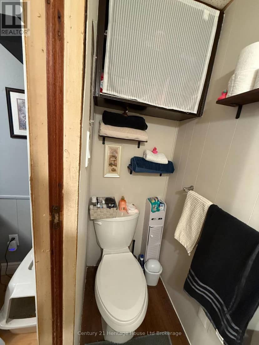 81 Givins Street — photo 9 of 21