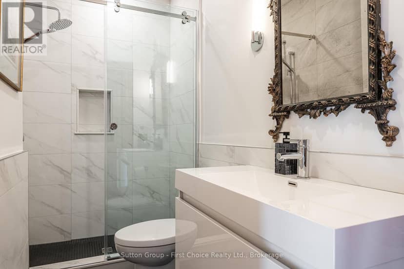 109 Cobourg Street — photo 20 of 40