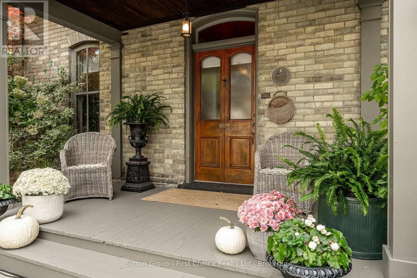 109 Cobourg Street, Stratford, photo 3