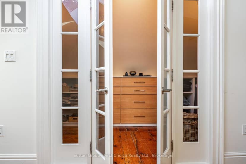 109 Cobourg Street — photo 40 of 40