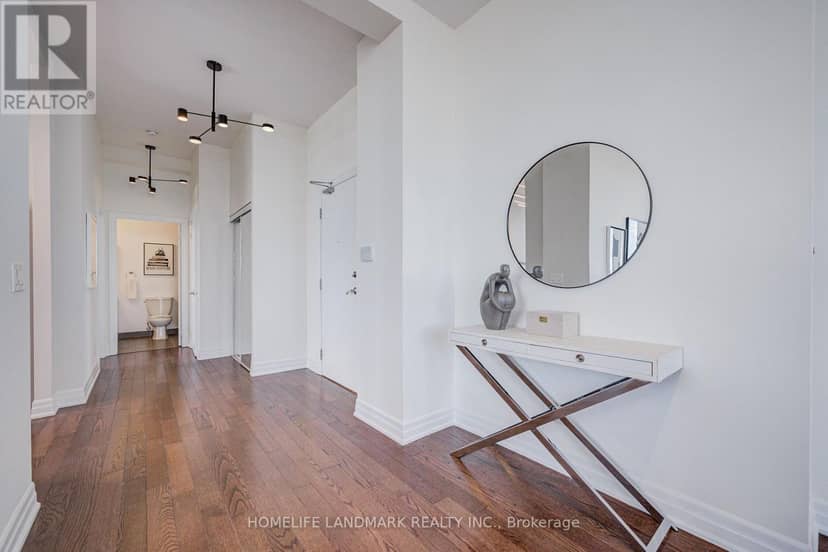 2302 - 500 St Clair Avenue W, Toronto, photo 3