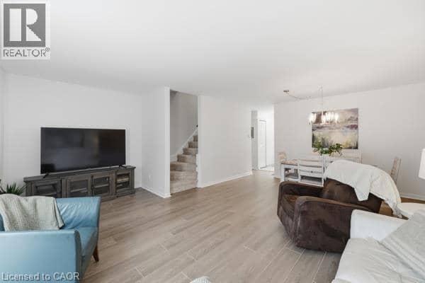 15 GREEN VALLEY Drive Unit# 41 — photo 17 of 36