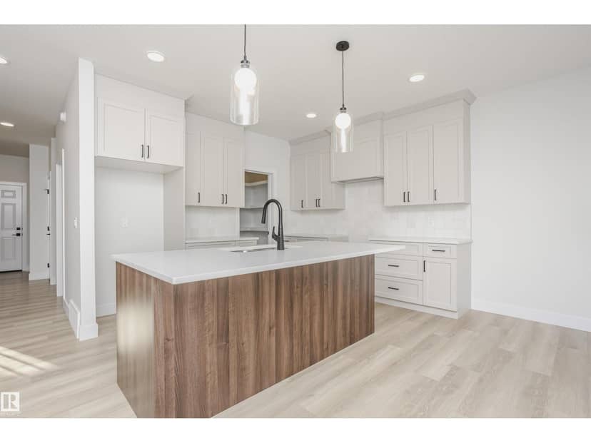 6302 Dansereau Cr — photo 14 of 40