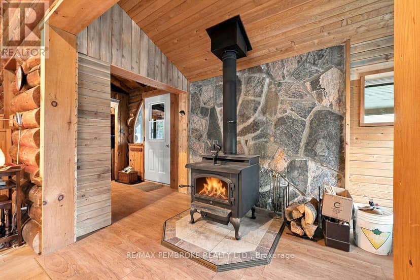 995 Schutt Road — photo 15 of 38