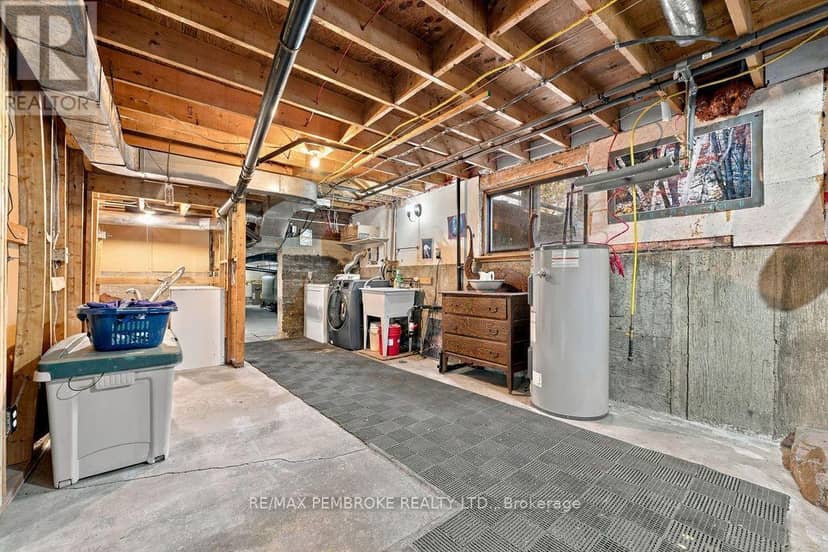 995 Schutt Road — photo 37 of 38