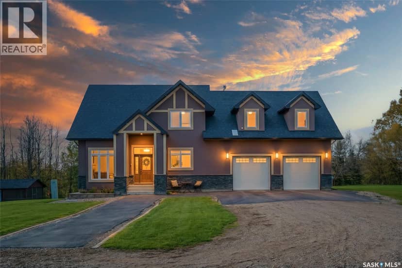 4.25 Acre Gruenthal Private Estate, Rosthern Rm No. 403, photo 2