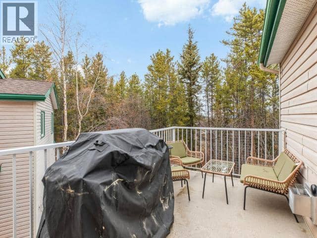 9-75 Thompson Road — photo 19 of 32
