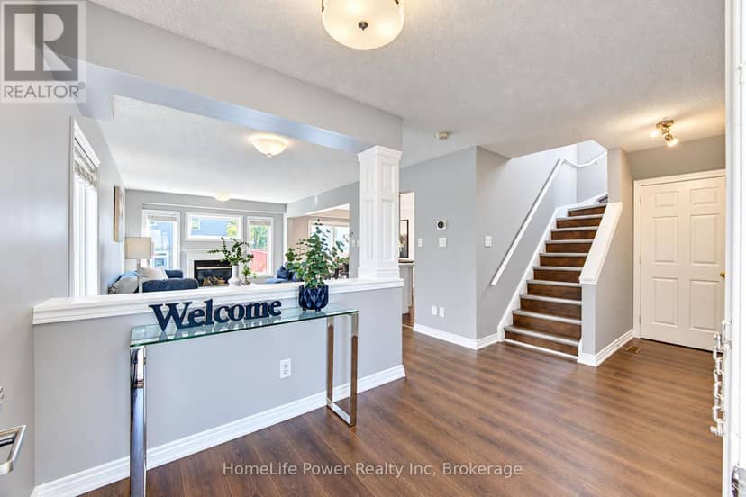 575 Thistlewood Drive, London North, photo 4