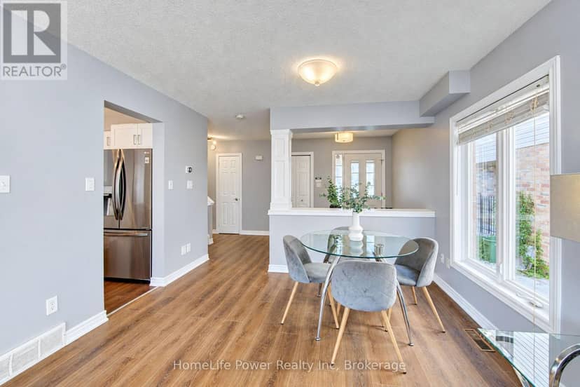 575 Thistlewood Drive, London North, photo 5