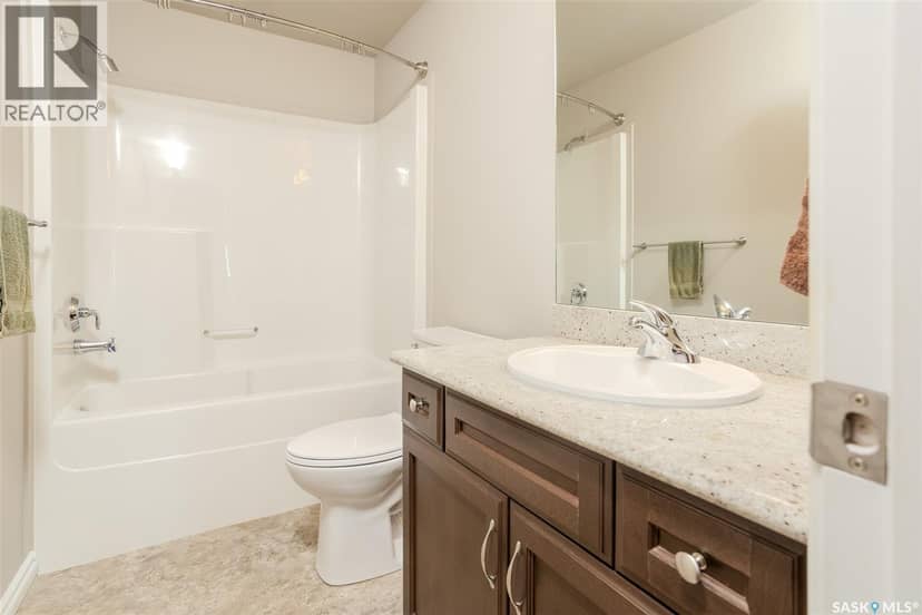 321 2710 Main STREET — photo 16 of 29