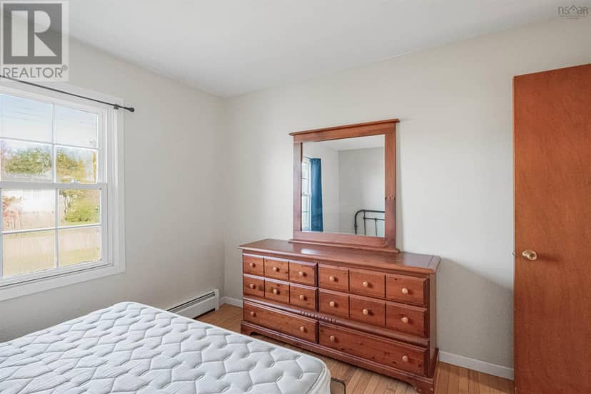 18 Laben Drive — photo 16 of 29