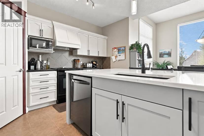 211 Royal Birch Way NW, Calgary, photo 5