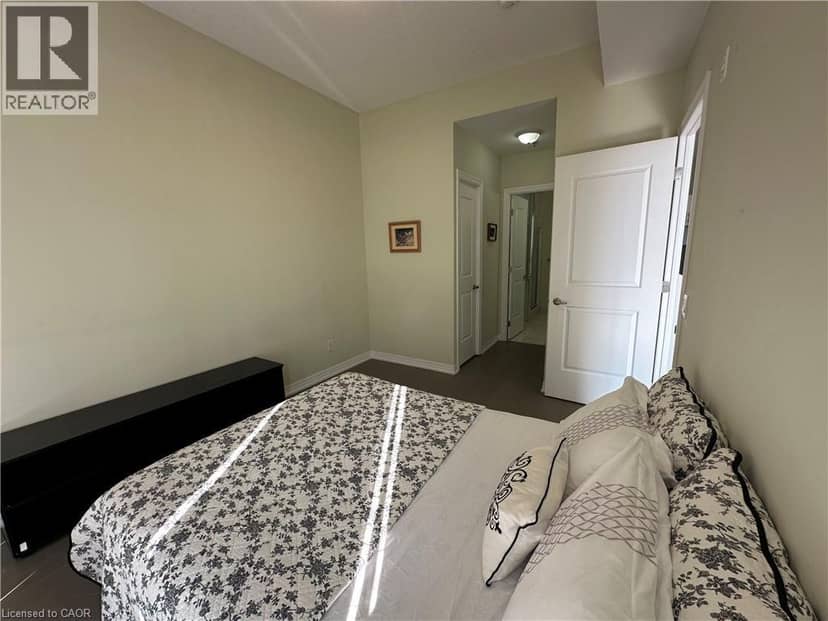5001 CORPORATE Drive Unit# 704 — photo 4 of 15