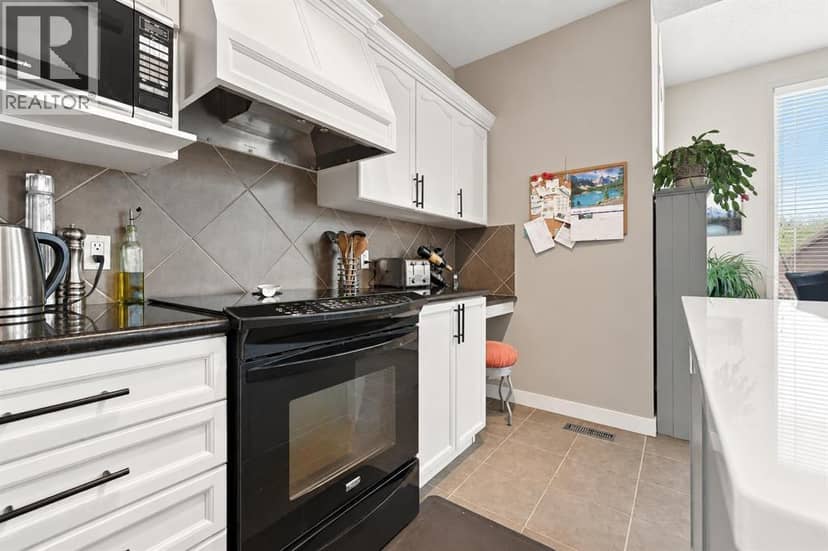 211 Royal Birch Way NW, Calgary, photo 6