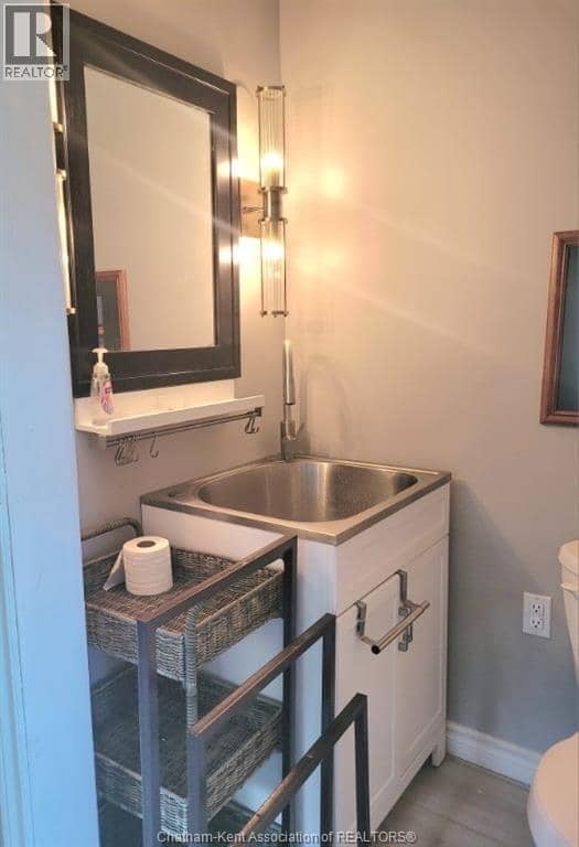 14 York STREET East — photo 12 of 19