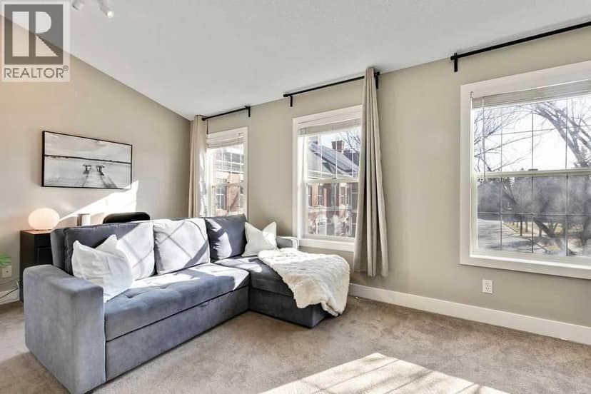 86 Inverness Square SE — photo 14 of 25