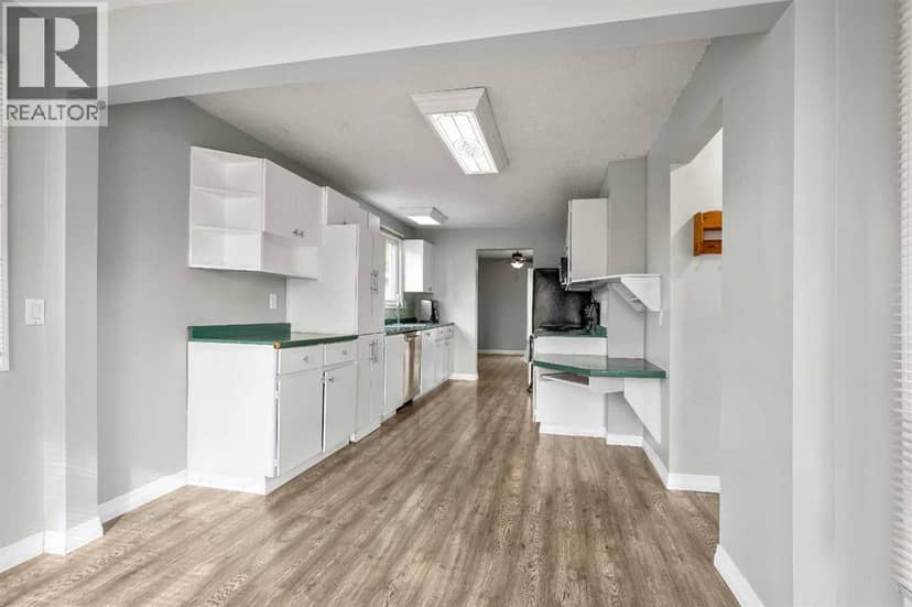 44 Abingdon Court NE — photo 10 of 40