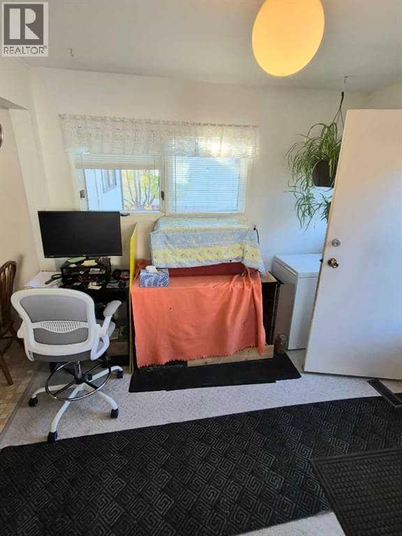 5209 40 Avenue — photo 19 of 40