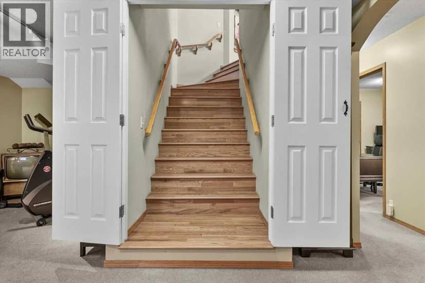 69 Chaparral Villas SE — photo 27 of 40