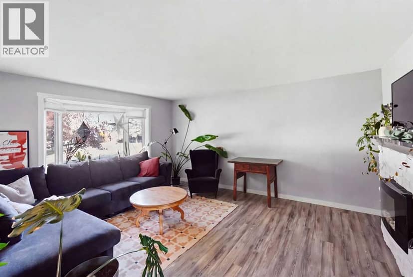 4205 35 Street, Red Deer, photo 3