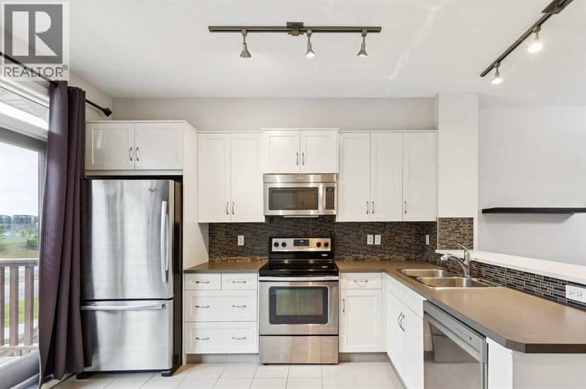 43 Kinlea Common NW — photo 9 of 33