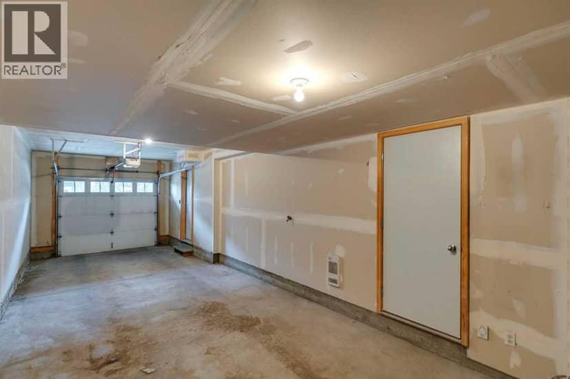 43 Kinlea Common NW — photo 32 of 33