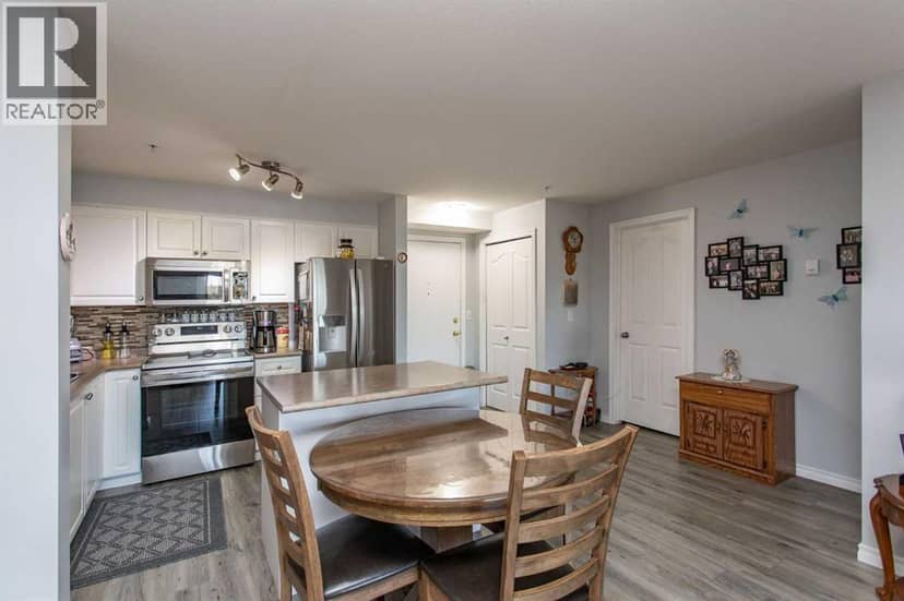 2311, 12B Ironside Street — photo 9 of 36