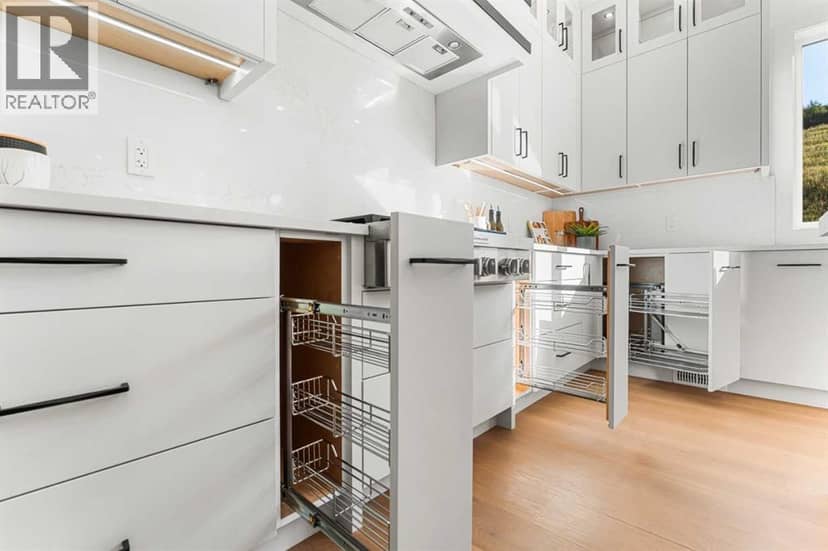 407 Patterson Boulevard SW — photo 14 of 40