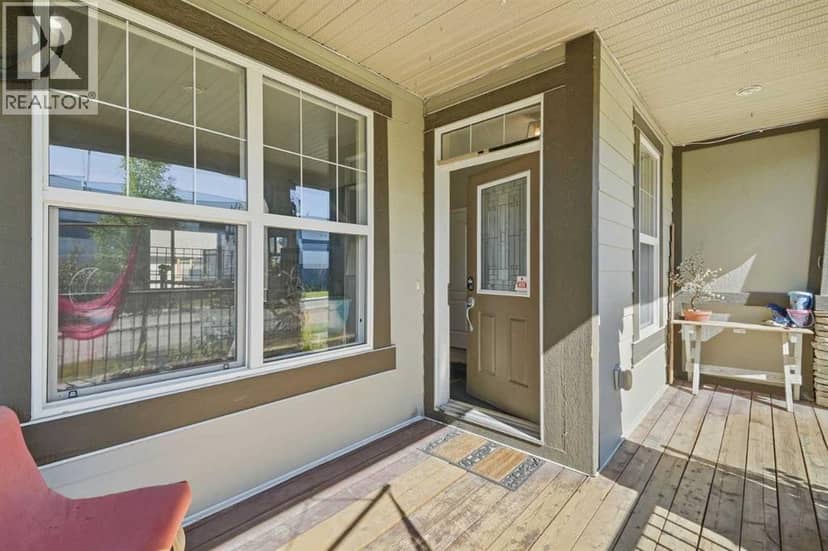 1561 Legacy Circle SE, Calgary, photo 3