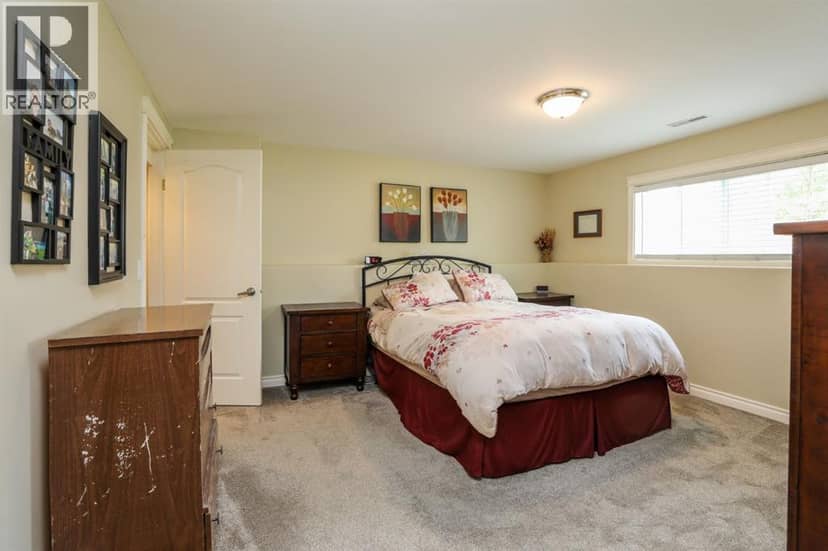 14 Centennial Place — photo 21 of 40