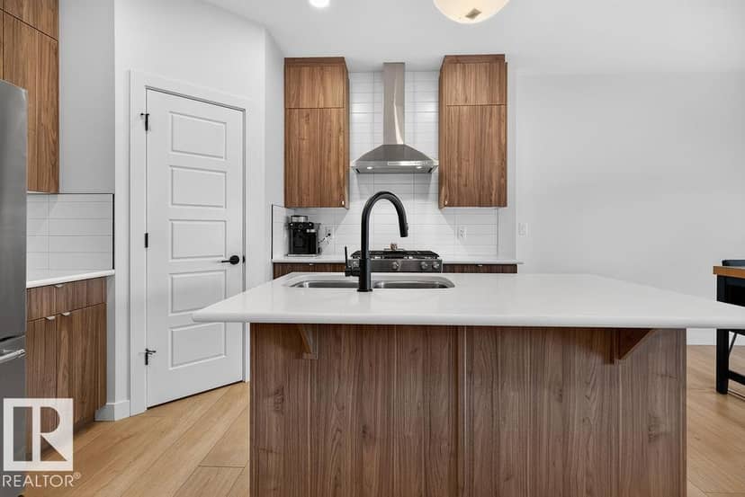 184 Rankin DR — photo 11 of 26