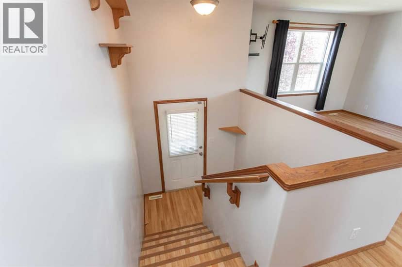 273 Kendrew Drive — photo 18 of 40