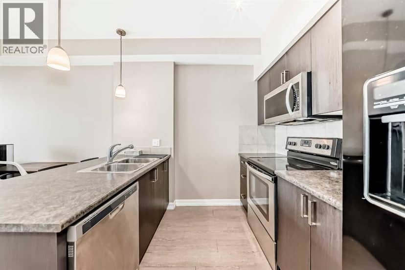 311, 117 Copperpond Common SE — photo 17 of 33