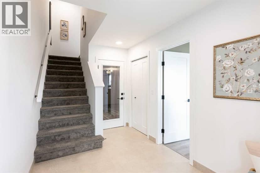 1490 Rangeview Drive SE — photo 11 of 21