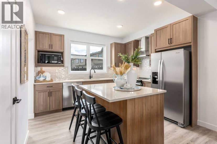 1490 Rangeview Drive SE, Calgary, photo 2