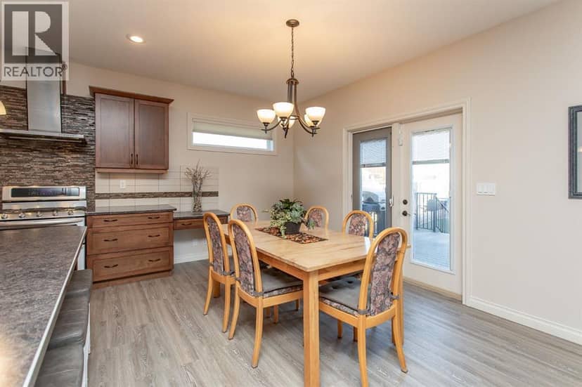 88 Kershaw Close — photo 14 of 40