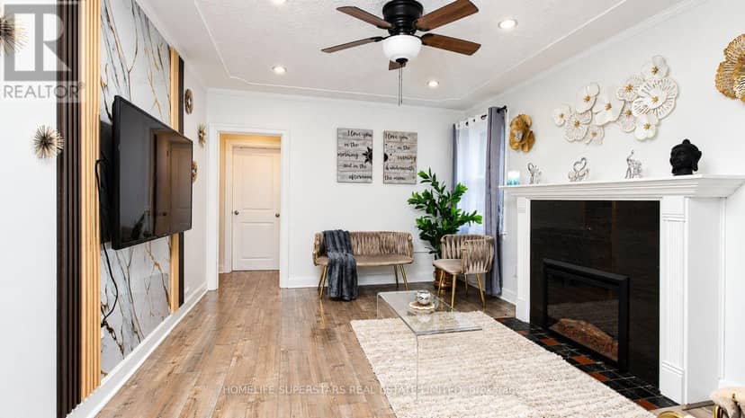 706 Rowntree Avenue — photo 10 of 40