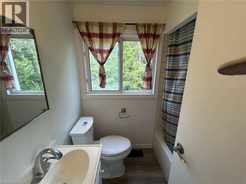 148 WEBER Street N Unit# A, Waterloo, photo 4
