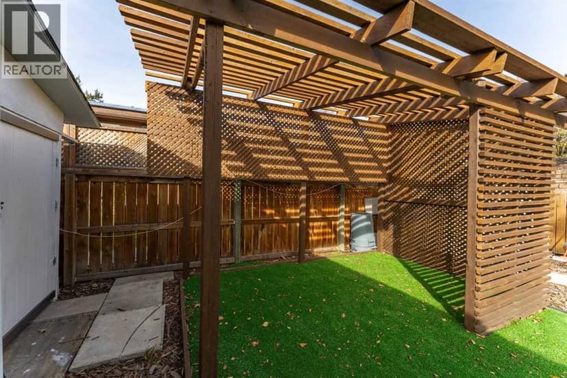 208 Woodpark Place SW — photo 39 of 40