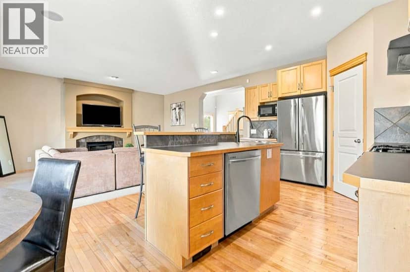 112 Eversyde Way SW — photo 14 of 40