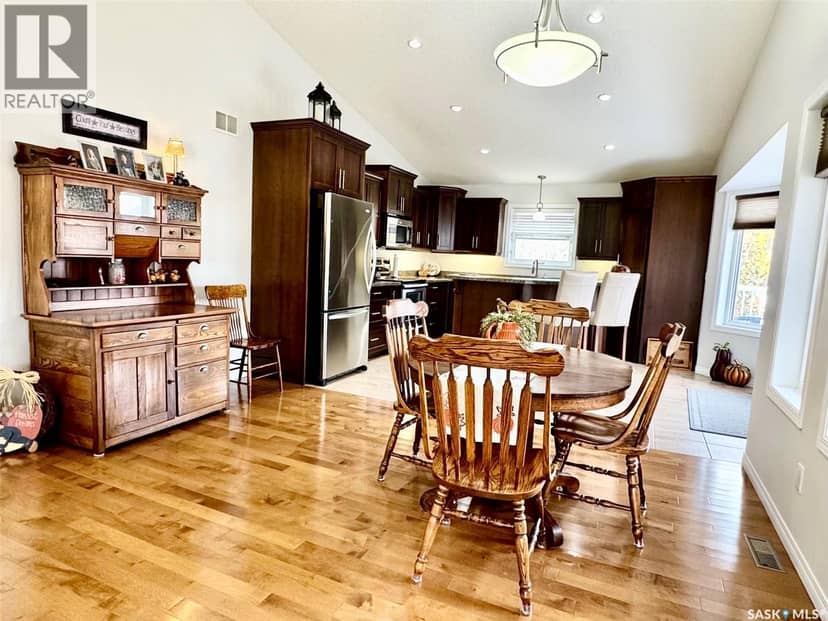 905 Water Ridge CRESCENT — photo 11 of 40