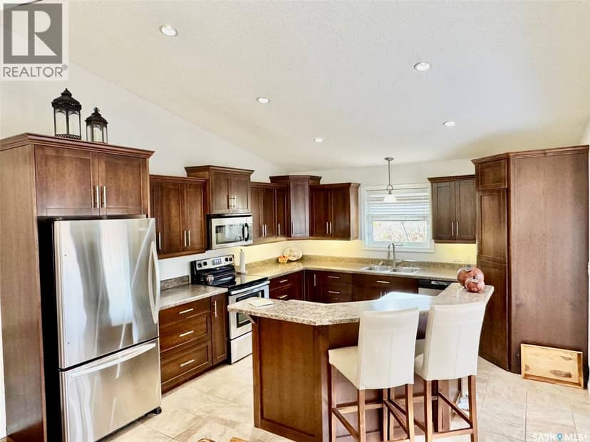 905 Water Ridge CRESCENT — photo 14 of 40