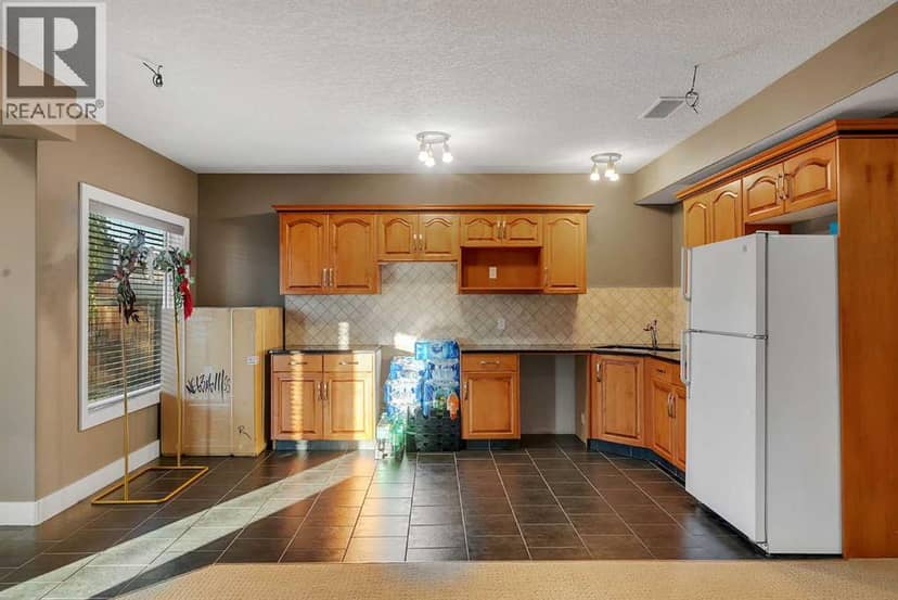 220 East Lakeview Place — photo 40 of 40