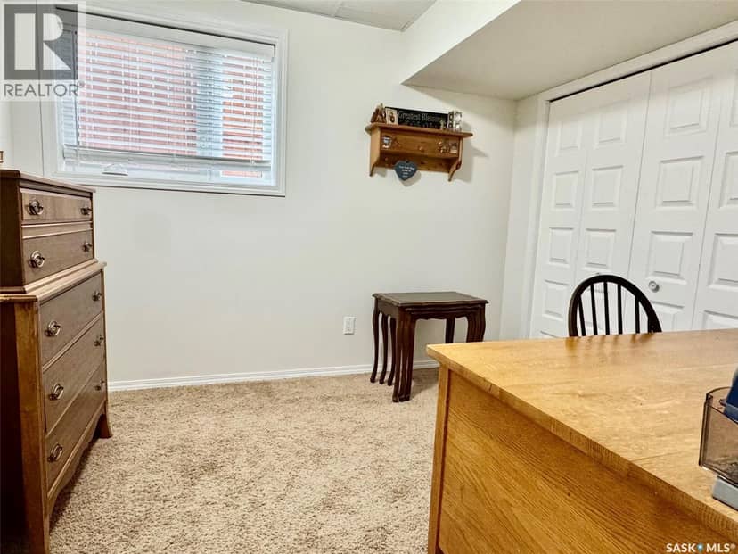 905 Water Ridge CRESCENT — photo 33 of 40