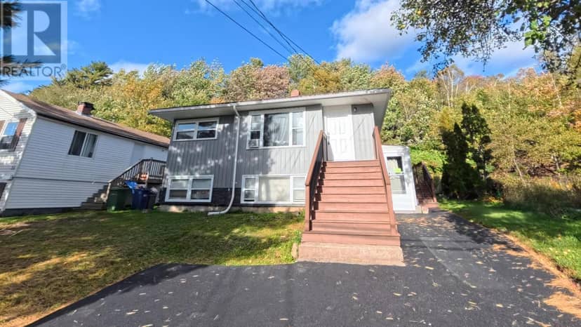23 Mountain Avenue, Dartmouth, photo 6