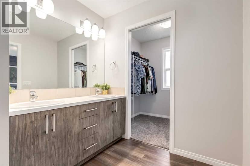 497 Hillcrest Road SW — photo 22 of 40