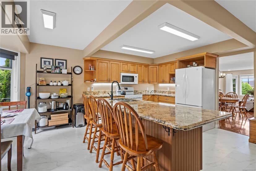 1072 Roberton Blvd — photo 20 of 40
