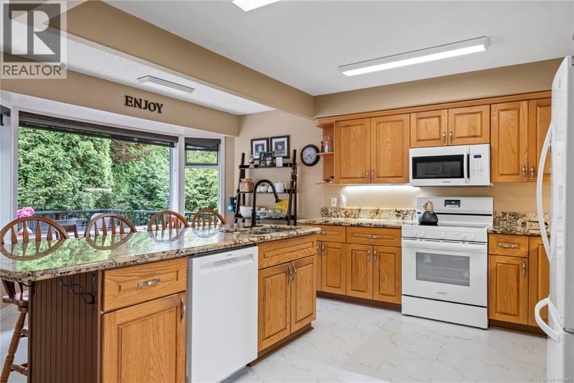 1072 Roberton Blvd — photo 19 of 40
